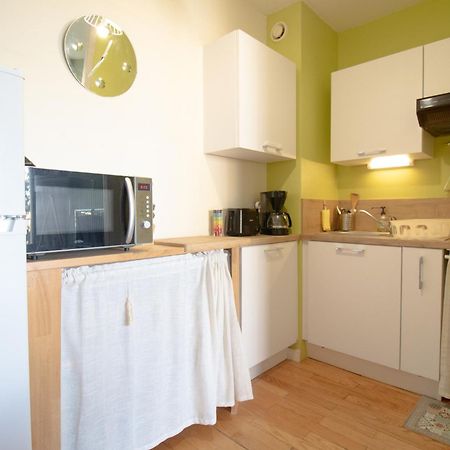 Appartement Spacieux Avec Balcon Bourg-en-Bresse Exterior photo